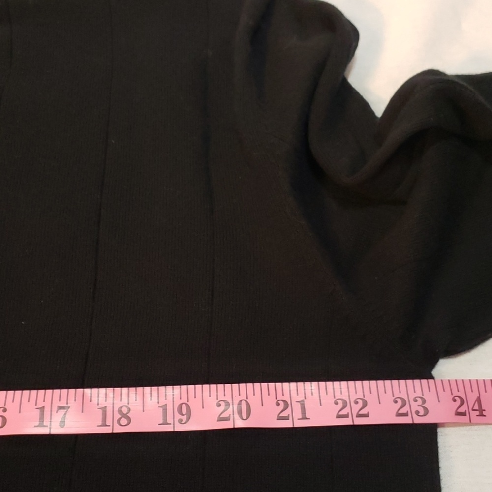 Turnbury Cashmere Blend Sweater - Picture 5 of 6